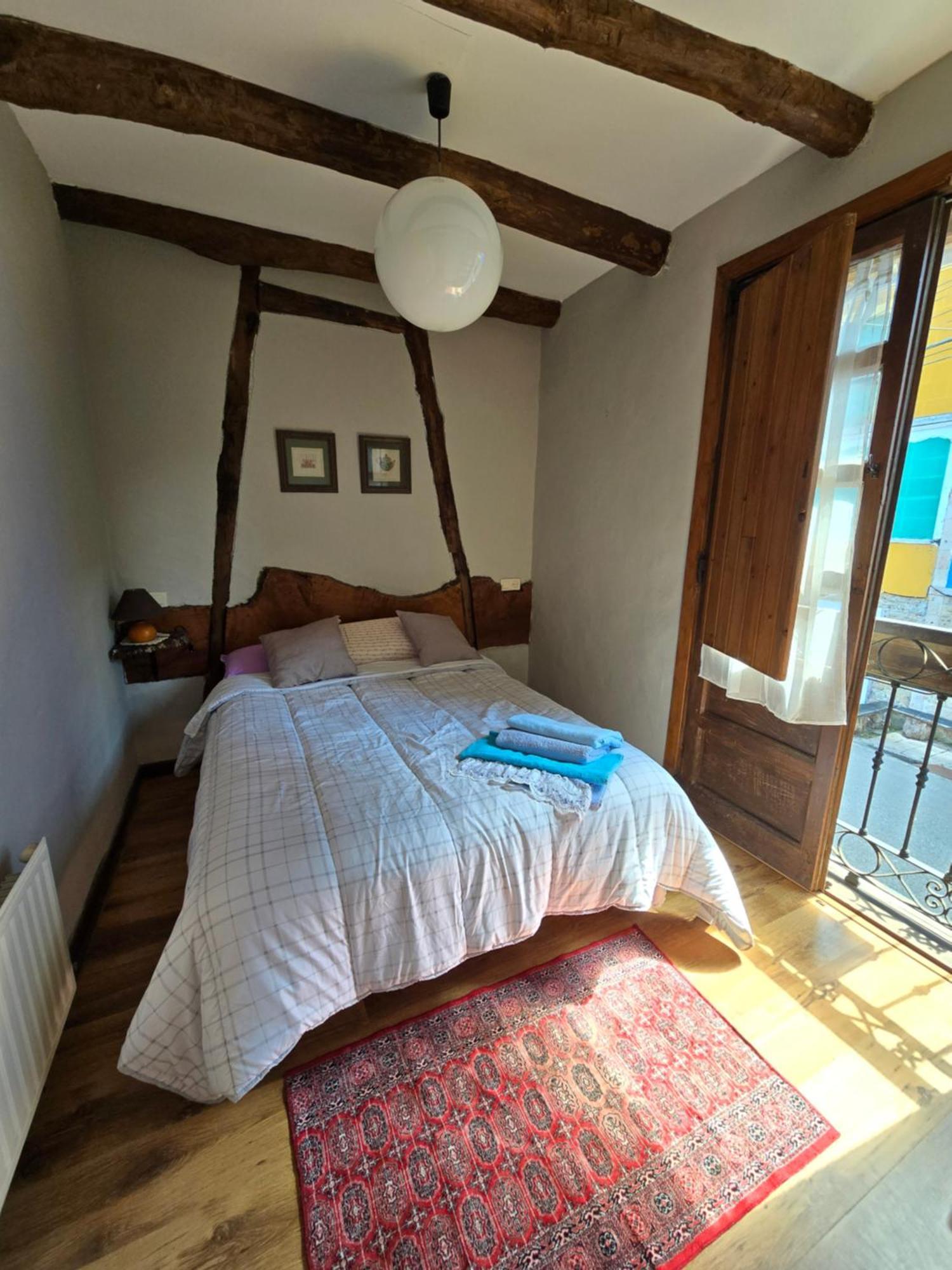 Villa Corias Casona Junto Al Narcea Habitación foto